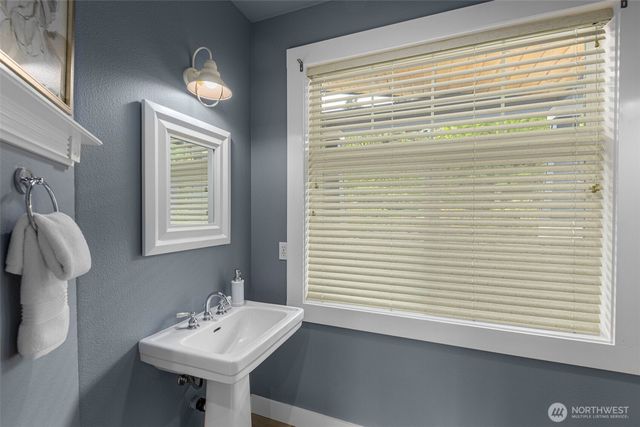 15110 SE 53rd Place, Bellevue, WA 98006