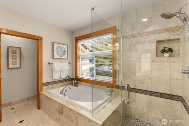 15110 SE 53rd Place, Bellevue, WA 98006