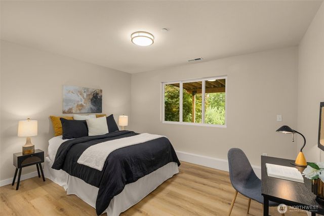15110 SE 53rd Place, Bellevue, WA 98006