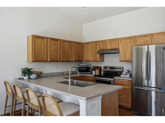 807 Saiga Dr, Windsor, CO 80550