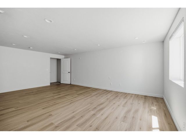 807 Saiga Dr, Windsor, CO 80550