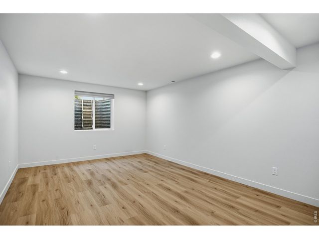 807 Saiga Dr, Windsor, CO 80550
