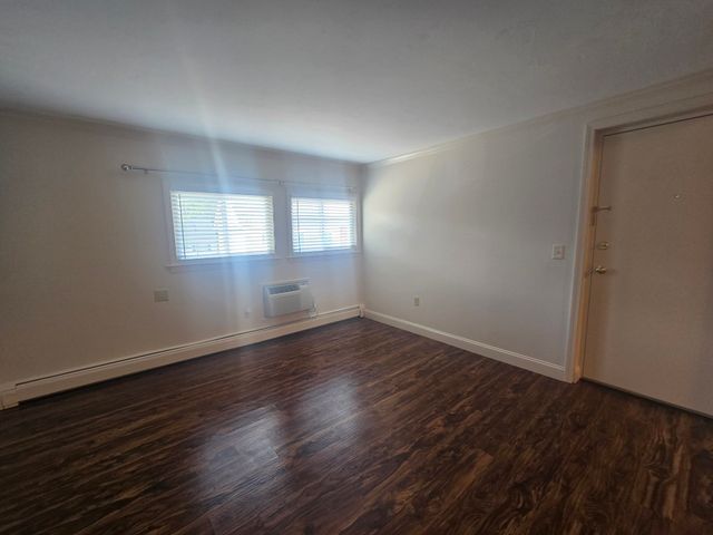 720 Main St 20, Weymouth, MA 02190