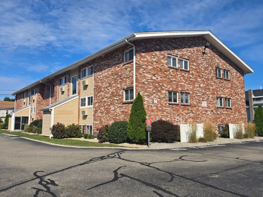 720 Main St 20, Weymouth, MA 02190