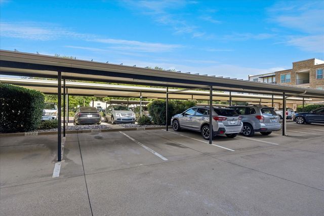 950 Henderson Street 1220, Fort Worth, TX 76102