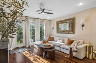 950 Henderson Street 1220, Fort Worth, TX 76102