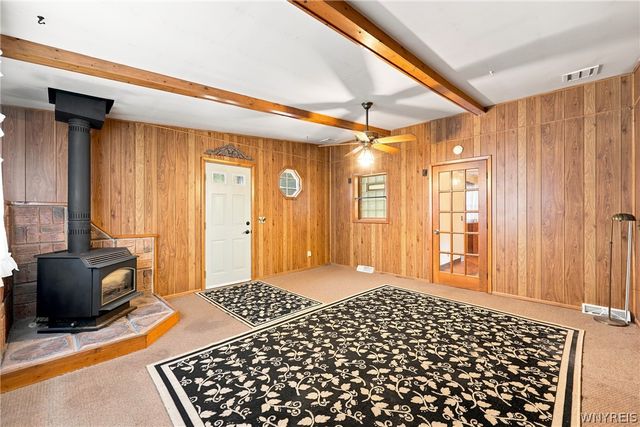 131 Chamberlin Drive, West Seneca, NY 14210