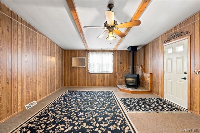 131 Chamberlin Drive, West Seneca, NY 14210