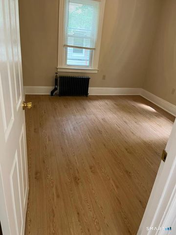 15 Simpson Street, Hartford, CT 06112