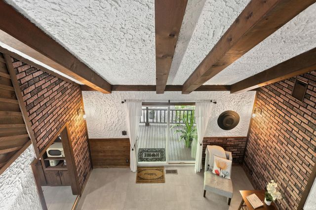 10281 County Road 4, Middlebury, IN 46540