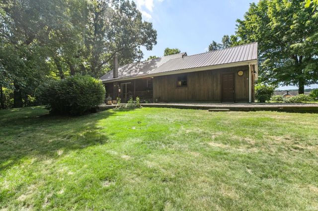 10281 County Road 4, Middlebury, IN 46540