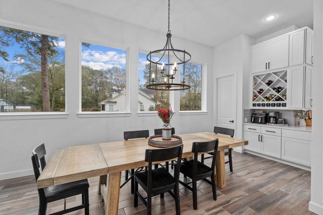 291 Vista Del Lago Drive, Huffman, TX 77336