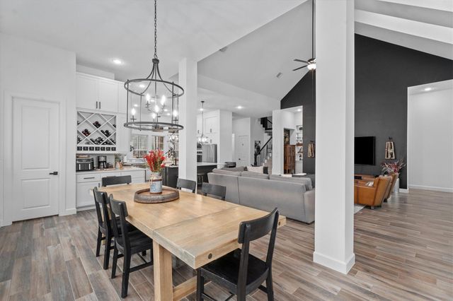 291 Vista Del Lago Drive, Huffman, TX 77336