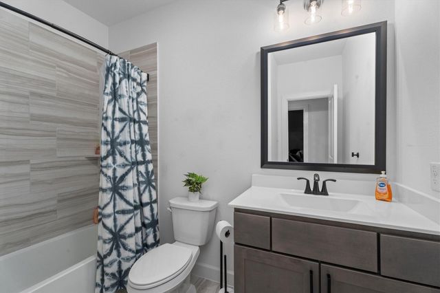 291 Vista Del Lago Drive, Huffman, TX 77336