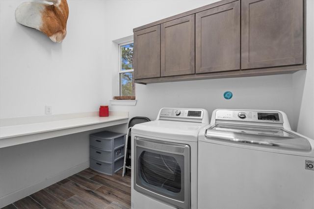 291 Vista Del Lago Drive, Huffman, TX 77336