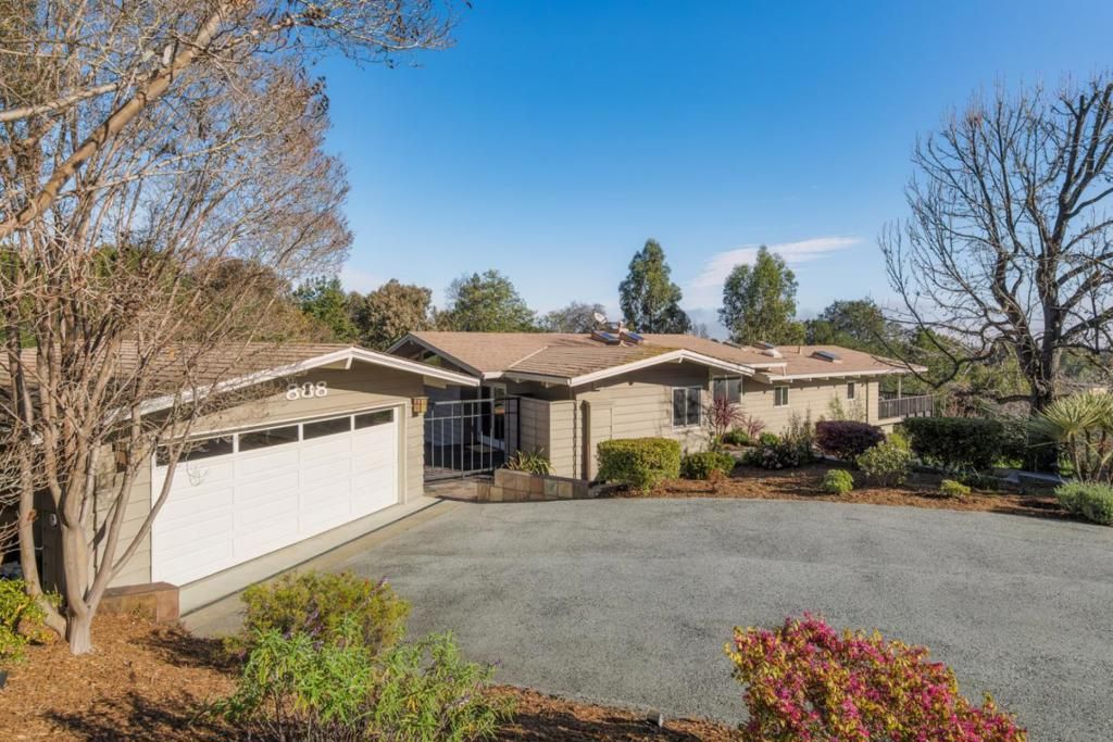 Image 1 of property listing at 888 Robb Road, Palo Alto, CA 94306