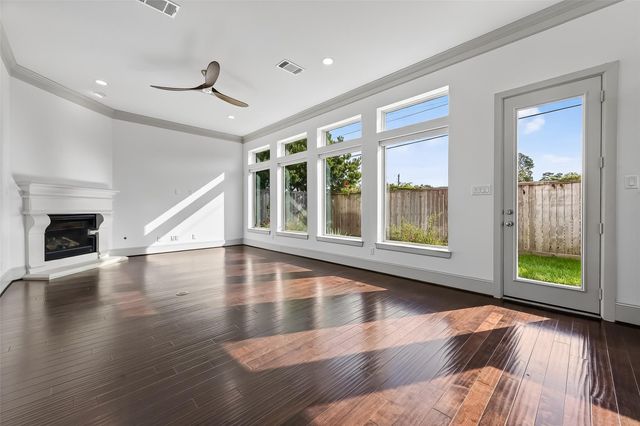 10514 Hess Lane, Houston, TX 77096