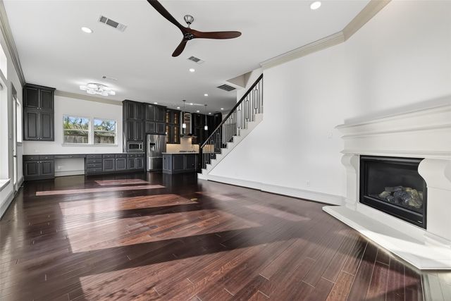 10514 Hess Lane, Houston, TX 77096