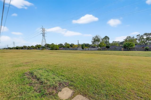 10514 Hess Lane, Houston, TX 77096