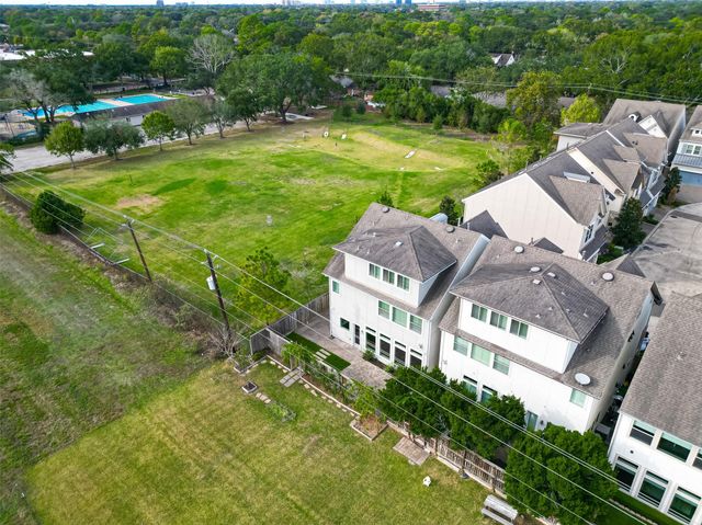 10514 Hess Lane, Houston, TX 77096