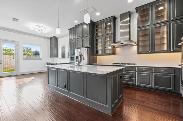 10514 Hess Lane, Houston, TX 77096