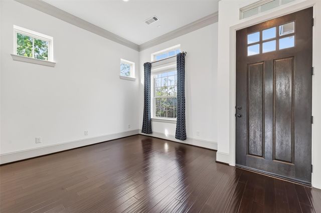 10514 Hess Lane, Houston, TX 77096