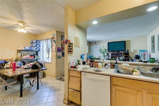4316 Tara Avenue 4, Las Vegas, NV 89102
