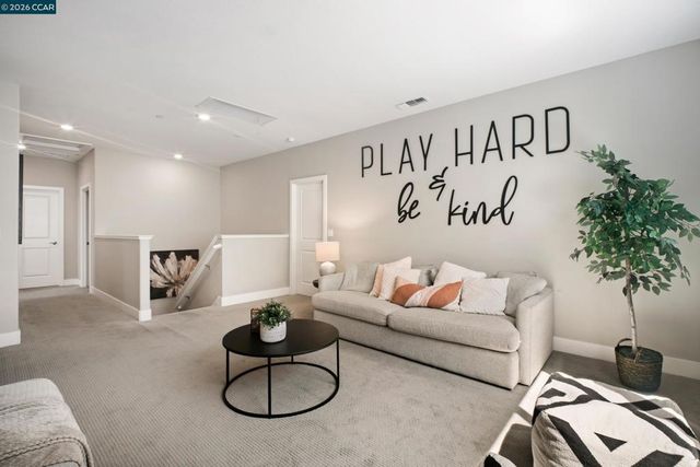 163 Canary Creek Way, Brentwood, CA 94513