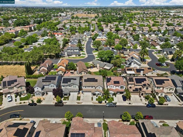 163 Canary Creek Way, Brentwood, CA 94513