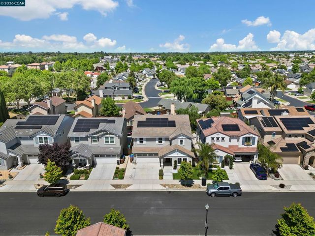 163 Canary Creek Way, Brentwood, CA 94513