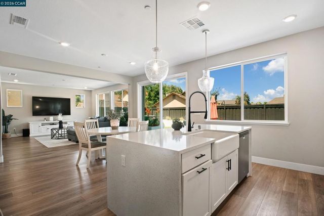 163 Canary Creek Way, Brentwood, CA 94513