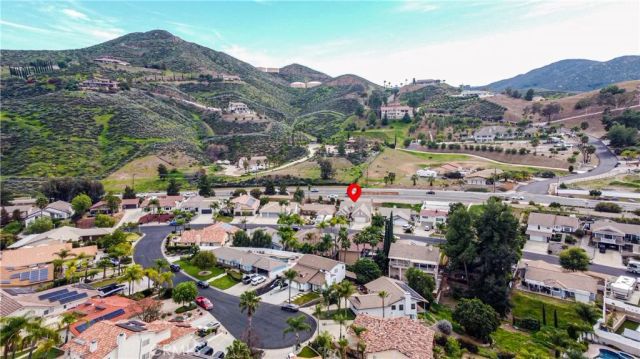 30938 Emperor, Canyon Lake, CA 92587