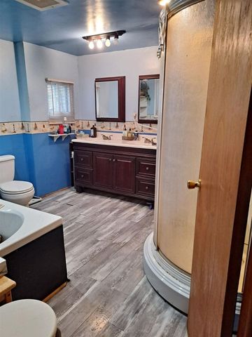 22211 Grandy Street, Clinton Township, MI 48035