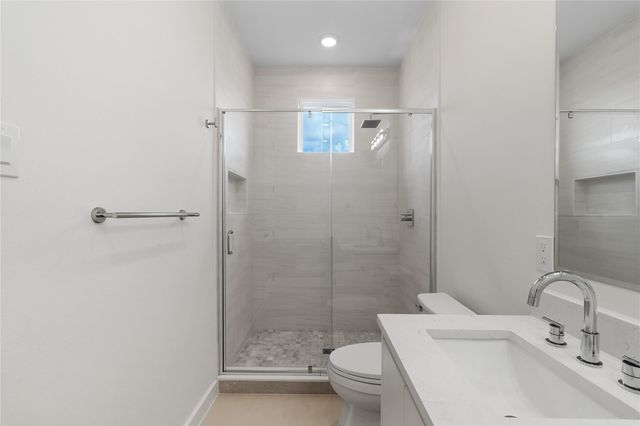 8205 Parnell Street B, Houston, TX 77051