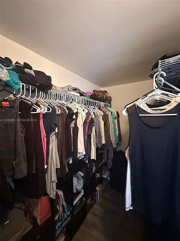 13499 Biscayne Blvd 1013, North Miami, FL 33181