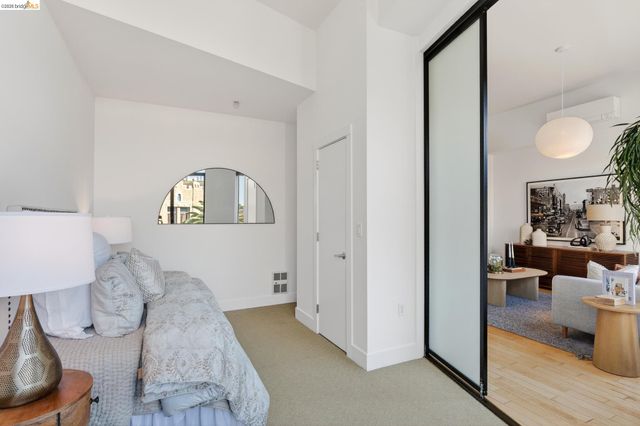 1755 Broadway 45, Oakland, CA 94612