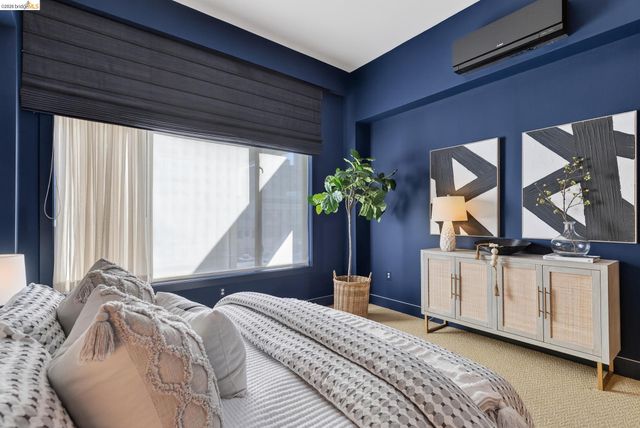 1755 Broadway 45, Oakland, CA 94612