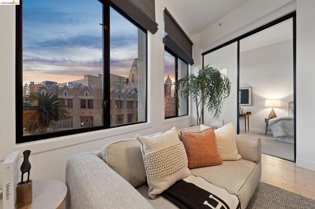 1755 Broadway 45, Oakland, CA 94612