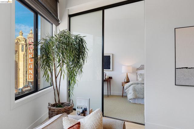 1755 Broadway 45, Oakland, CA 94612