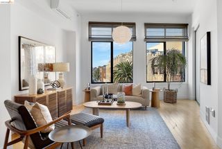 1755 Broadway 45, Oakland, CA 94612