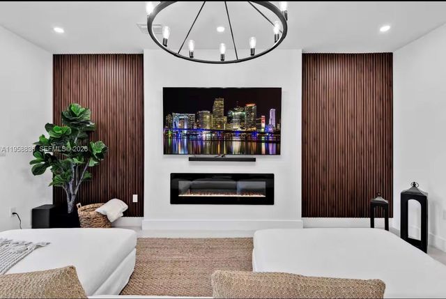 9958 SW 216th St 0, Cutler Bay, FL 33190