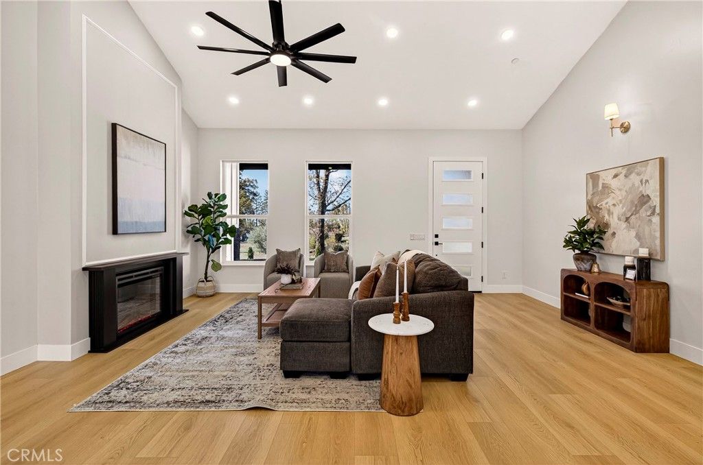 Image 9 of property listing at 5892 Kibler Road, Paradise, CA 95969