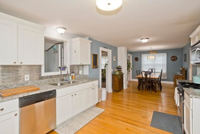 30 Washington Street, Monson, MA 01057