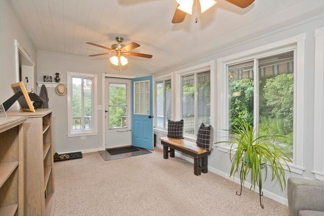 30 Washington Street, Monson, MA 01057