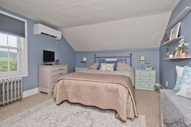 30 Washington Street, Monson, MA 01057