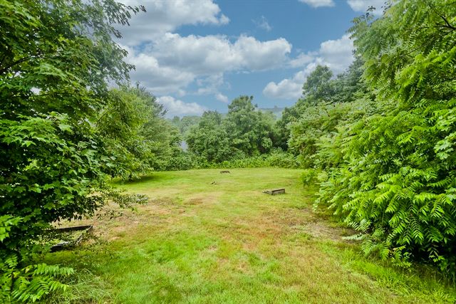 30 Washington Street, Monson, MA 01057