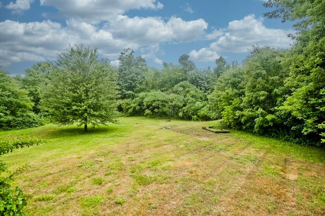30 Washington Street, Monson, MA 01057