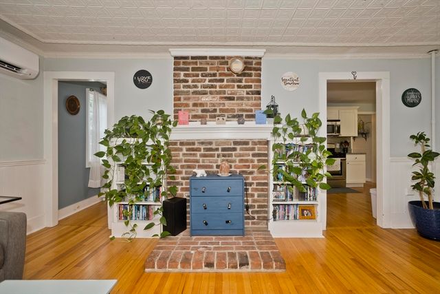 30 Washington Street, Monson, MA 01057