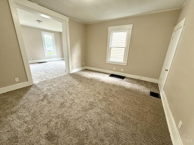 1112 Girard Avenue, Middletown, OH 45044