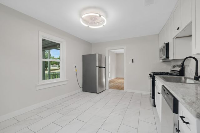 2808 Chenault Street, Fort Worth, TX 76111